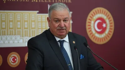 AK Parti'ye geçeceği iddia edilen Yeniden Refah Partili Doğan Bekin'den açıklama