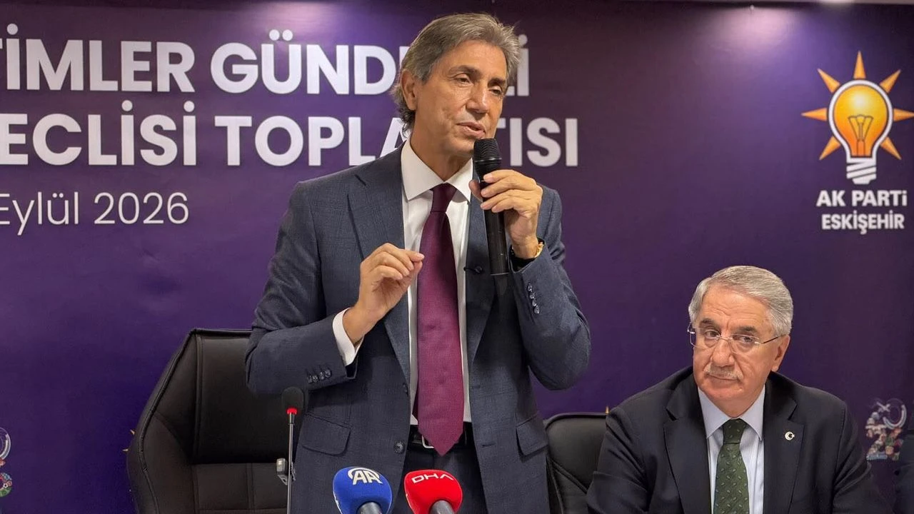 AK Partili Demir: 'CHP'nin iki yakasının bir araya geleceğini düşünmüyorum'