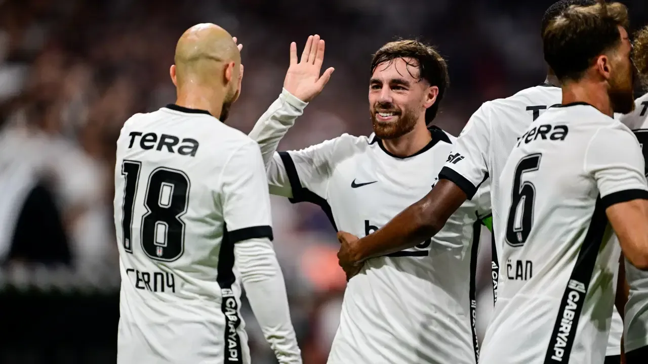 Beşiktaş, lig aşamasındaki ilk üç karşılaşmasında Marsilya ve Crystal Palace'ı İstanbul'da ağırlarken Hoffenheim deplasmanına çıkacak.