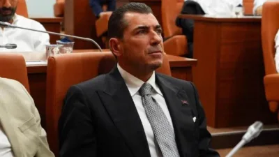 CHP'den istifa eden İBB meclis üyesi Ekrem Eray Arda'dan açıklama