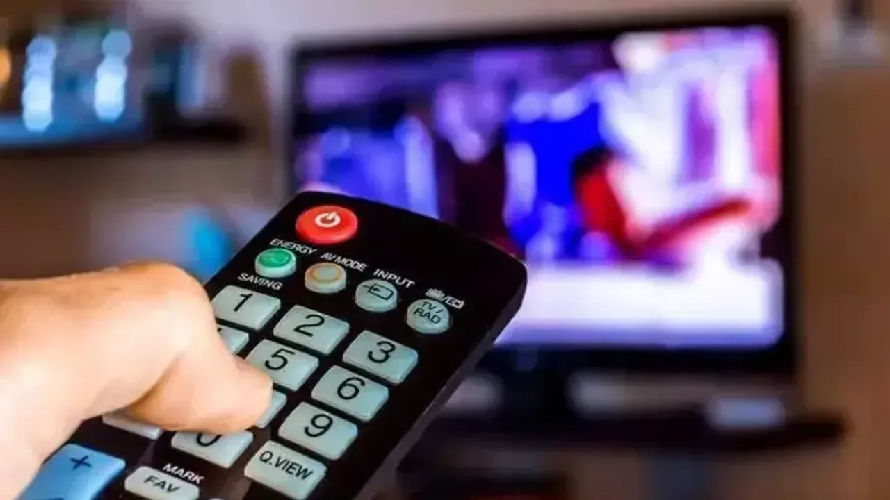 Dün akşam reytinglerde kim birinci oldu?20 Eylül 2026 Pazar reyting sonuçlarına göre; Kanal D ekranlarında izleyiciyle buluşan Daha 17, Total, AB ve ABC1 olmak üzere tüm kategorilerde birinci sıraya yerleşerek gecenin mutlak galibi oldu.