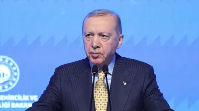 Erdoğan: Geçmişini inkâr edenler İstikbal inşa edemez