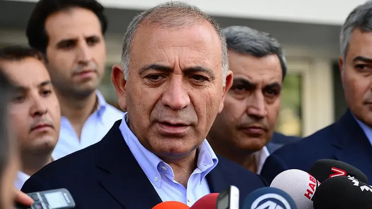 Gürsel Tekin'den mahkeme kararı sonrası ilk açıklama: 'Görevim devam ediyor!'