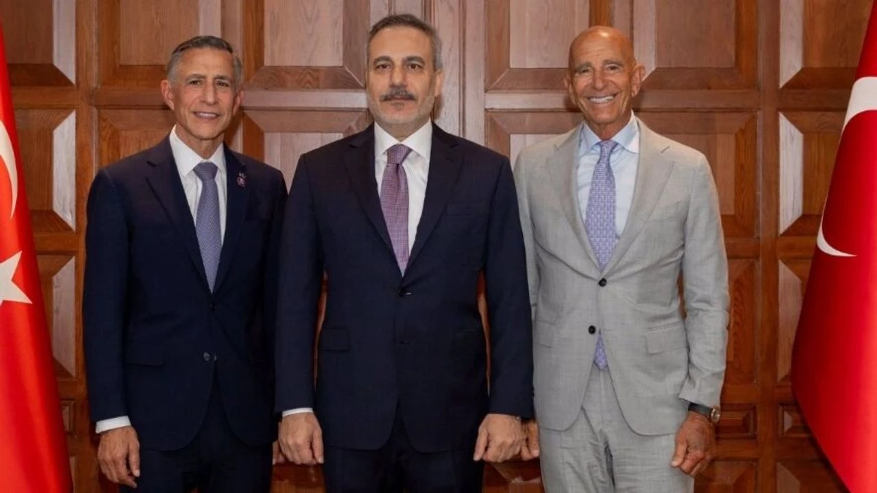 Hakan Fidan, ABD'nin Ankara Büyükelçisi Tom Barrack ile görüştü