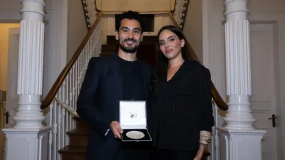 İlkay Gündoğan'a Almanya'da madalya verildi