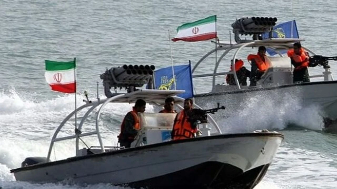İran'dan ABD'ye Basra Körfezi tehdidi