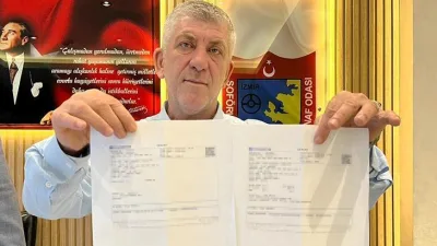 Taksicinin hesabına servet yattı, direksiyonu anında geri kırdı