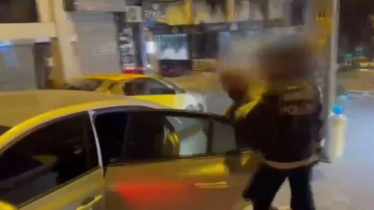 Kırmızı bültenle aranan uyuşturucu şüphelisi İstanbul'da yakalandı