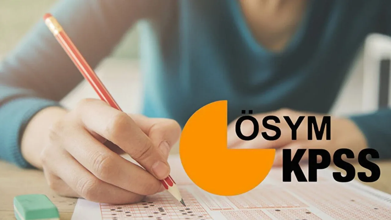 Sınav giriş belgesi şartıFotoğraflı sınav giriş belgesi hem renkli hem de siyah-beyaz olarak alınabiliyor. Sınav günü salona girişte bu belgenin fiziki olarak adayın yanında bulunması zorunlu tutuluyor; ekrandan gösterilen dijital belgeler geçerli sayılmıyor. Sınav günü mağduriyet yaşamamak adına adayların belgedeki okul, bina, salon ve son giriş saati kurallarını önceden incelemesi tavsiye ediliyor.