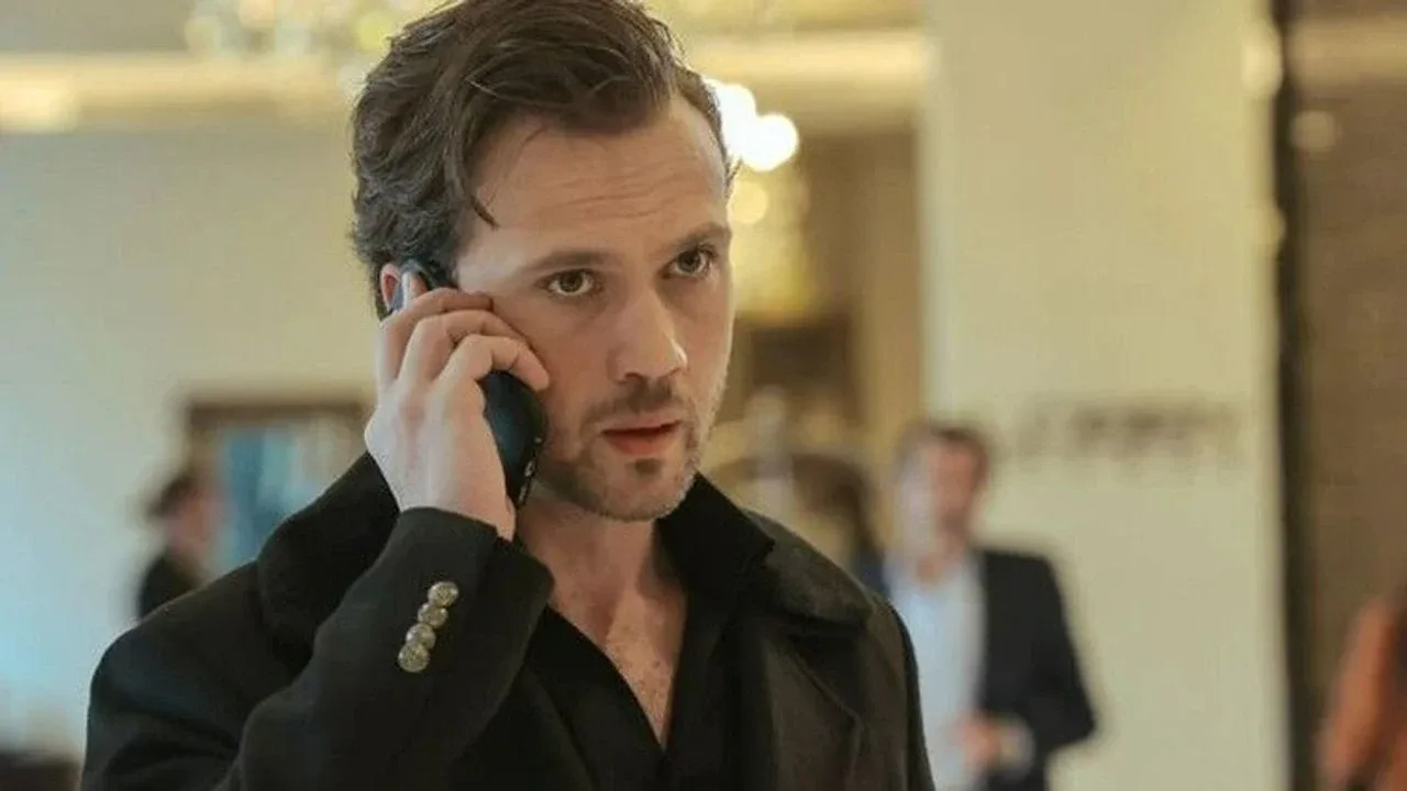 Aras Bulut İynemli (Oyuncu)