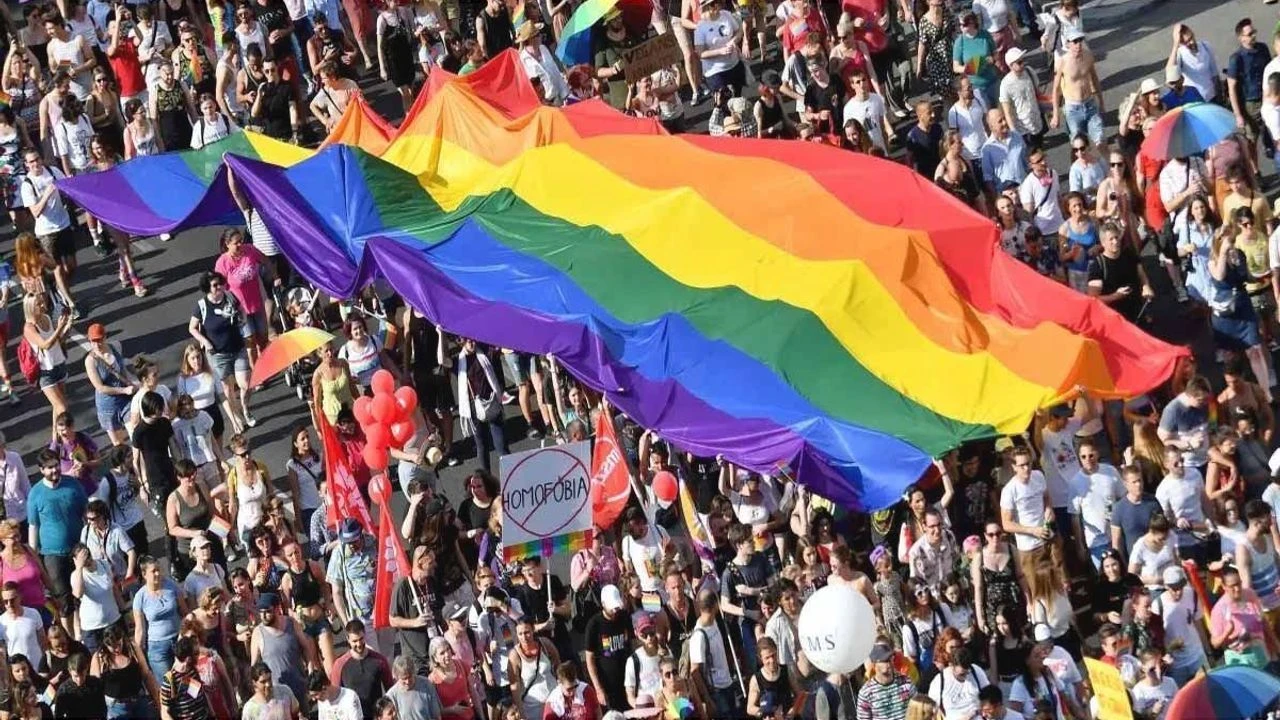 LGBT derneklerinin valilik raporları ortaya çıktı: 32 milyonluk yurt dışı yardımı iddiası