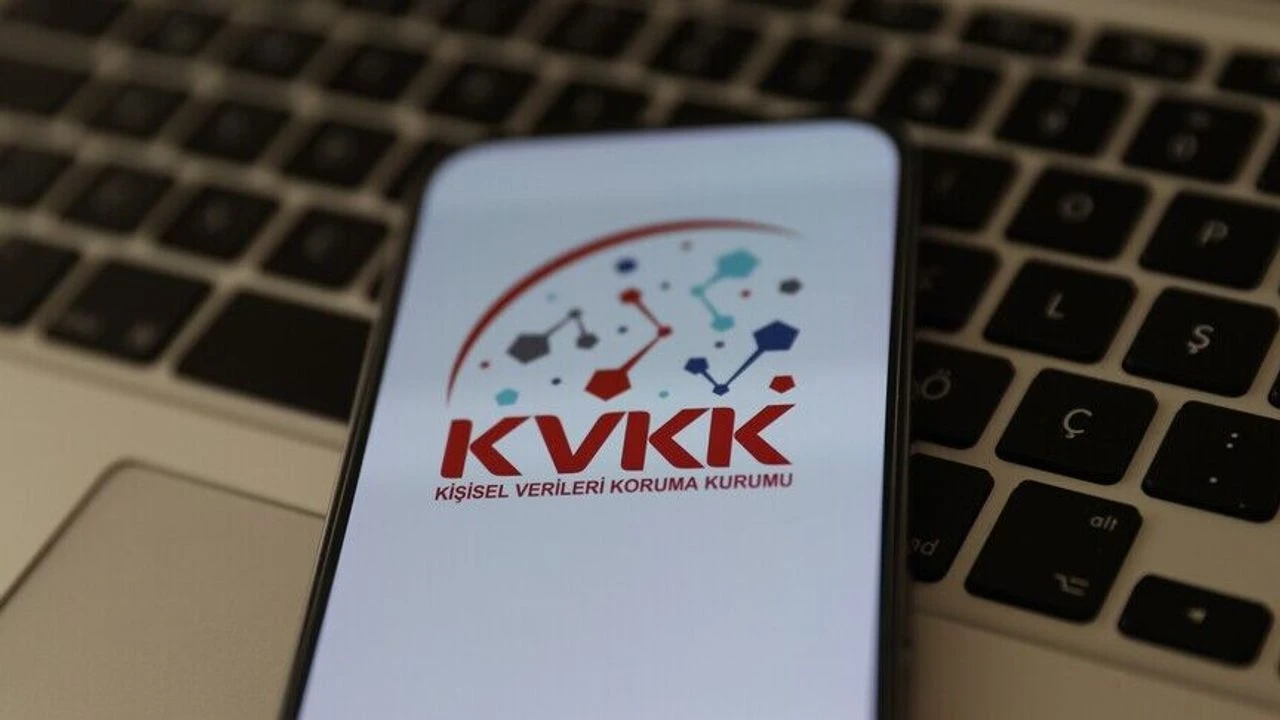 Müşteri bilgilerini internet sitesinde erişime açan satıcıya para cezası!