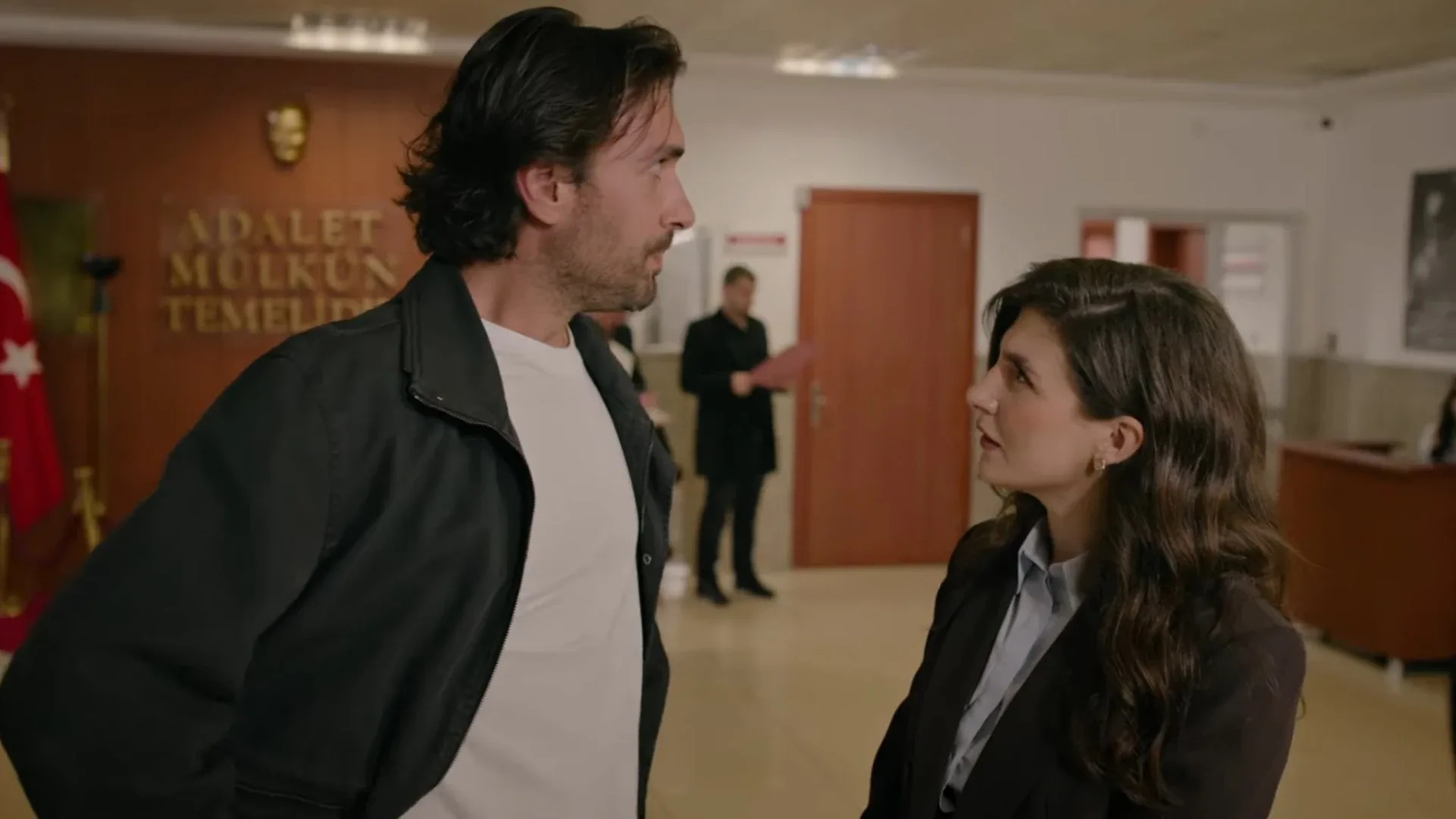 Taşacak Bu Deniz fragmanı yayınlandı mı, neden yayınlanmadı?Taşacak Bu Deniz'in yeni sezon fragmanı henüz yayınlanmadı. Fragmanın önümüzdeki hafta yayınlanması bekleniyor. Fragmanın yayınlanmasıyla birlikte ise yeni sezon tarihi de netlik kazanacak.