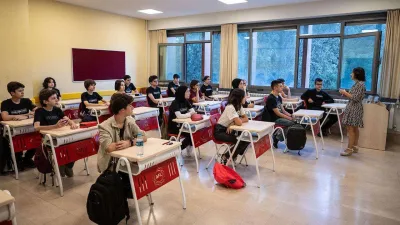 Okullarda yeni dönem başlıyor: Ders programları otomatik hazırlanacak