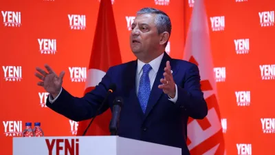 Özgür Özel’den köprü ve otoyol özelleştirmelerine tepki!