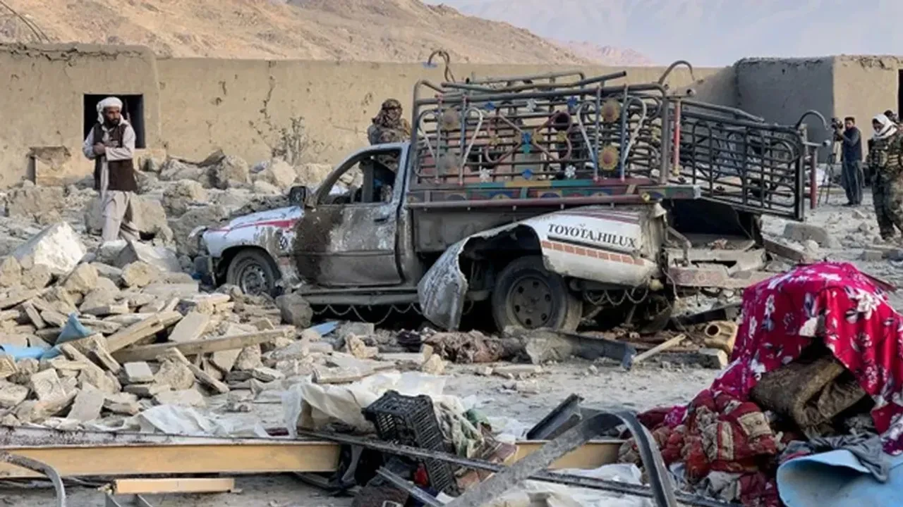 Pakistan'da patlama: 15 ölü, 50'den fazla yaralı