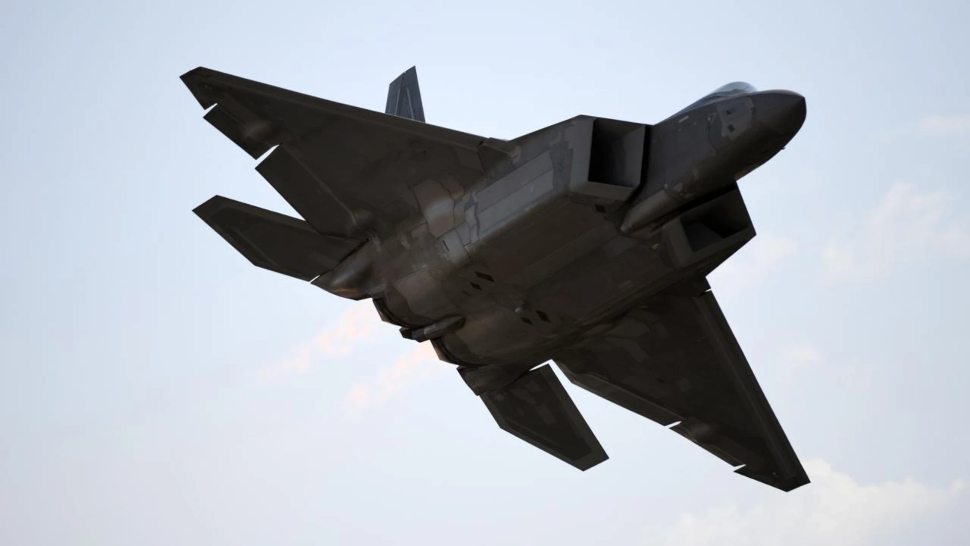 Pentagon: Çin, Suudi Arabistan'dan F-35 teknolojisini çalabilir