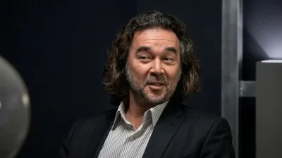 Sedat Savtak kimdir?