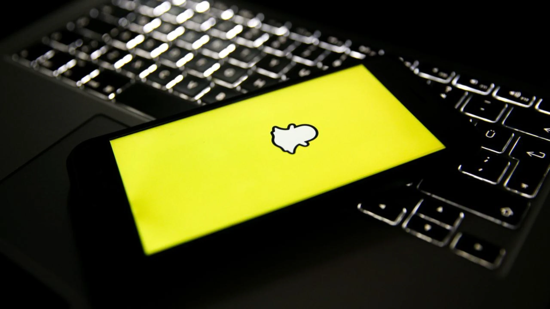 Snapchat'te yeni dönem başlıyor: Genç kullanıcılar için varsayılan zaman kısıtlaması kapıda: Snapchat'te neler değişebilir?