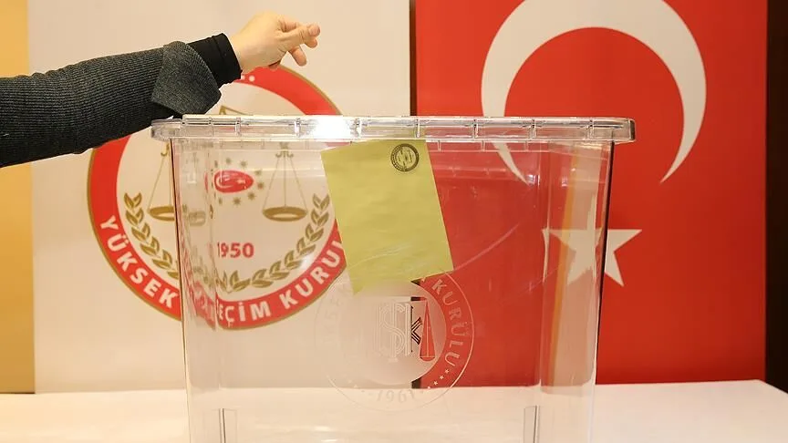 Son seçim anketi: Hangi parti ne kadar oy alıyor?