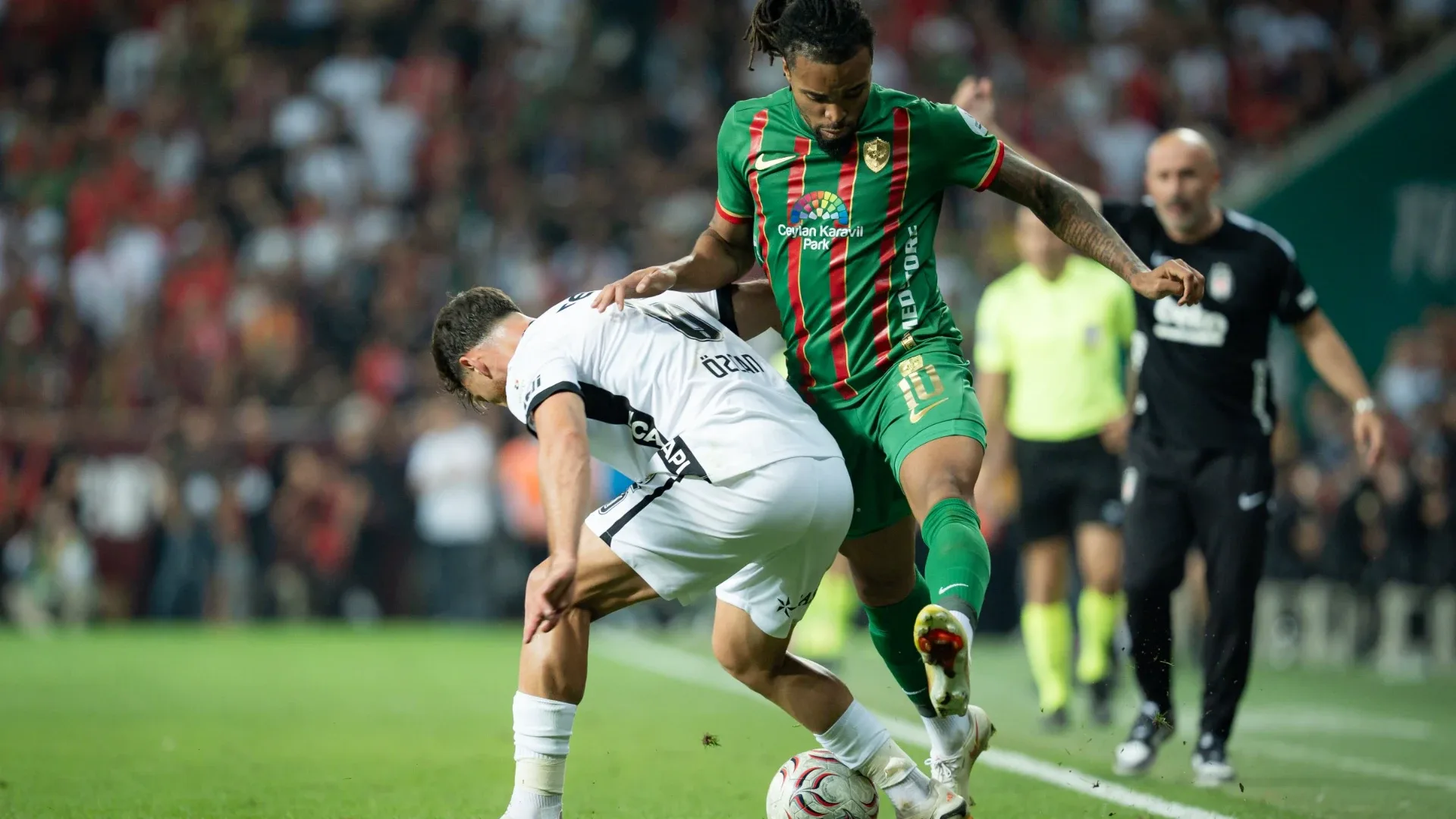 Mustafa Çulcu: Penaltıyı vermediEski hakem ve yorumcu Mustafa Çulcu, Amedspor - Beşiktaş maçını