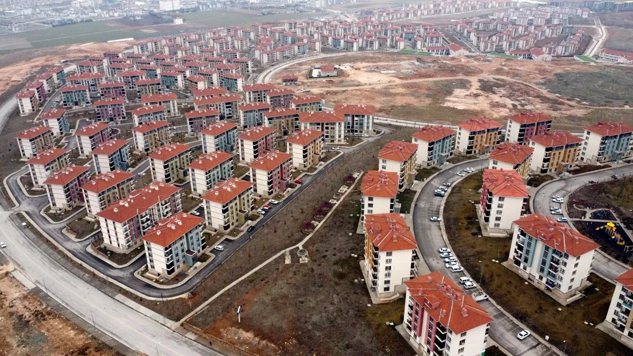 Kalan taksit sayısı 12 ay ve daha az olan konut ve iş yeri alıcıları ise kampanyadan faydalanamayacak.