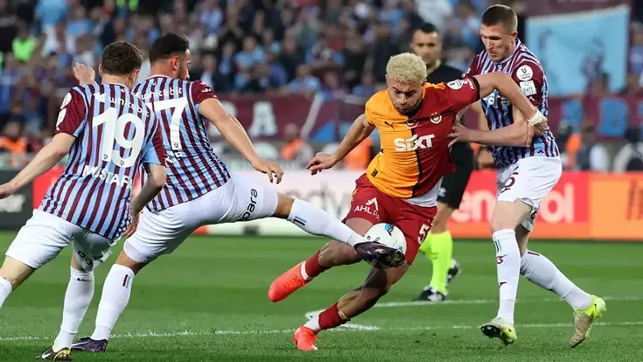 Trabzonspor-Galatasaray derbisini yönetecek hakem belli oldu