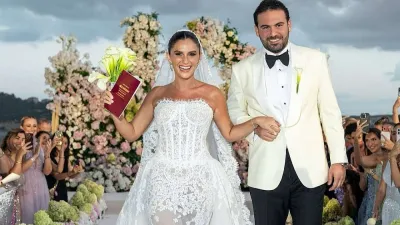 Tüm sosyete bu düğünü konuşuyor: Derev Clara Kösedağ ve Rudi Bodosoğlu evlendi