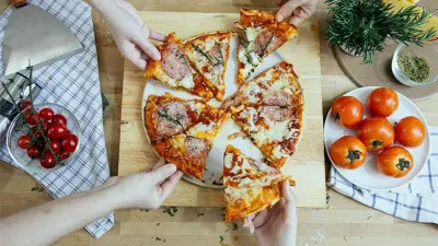 Türkiye'de de faaliyet gösteren ünlü pizza zinciri satıldı