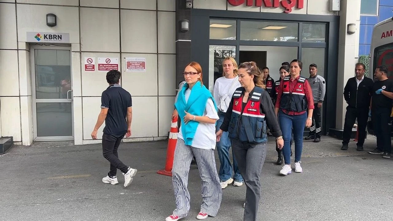Ünlülere yönelik uyuşturucu operasyonunda 2 kişi tutuklandı
