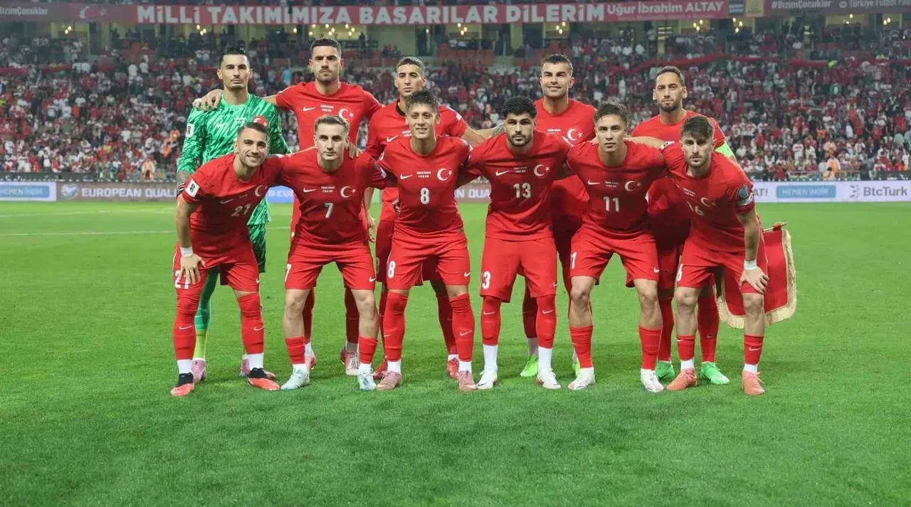 A Milli Takım Uluslar Ligi FikstürüBizim Çocuklar'ın 2026-2027 UEFA Uluslar A Ligi 1. Grup maç takvimi şu şekilde belirlendi:25 Eylül 2026: Türkiye - Fransa (21.45)28 Eylül 2026: Türkiye - İtalya (21.45)2 Ekim 2026: Belçika - Türkiye (21.45)5 Ekim 2026: İtalya - Türkiye (21.45)12 Kasım 2026: Türkiye - Belçika (20.00)15 Kasım 2026: Fransa - Türkiye (22.45)
