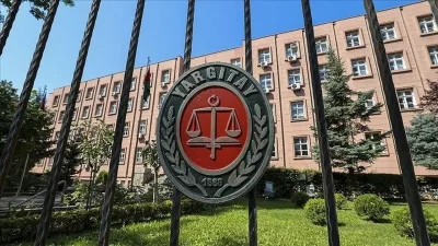 Yargıtay'dan emsal karar: Eşine beddua ve kilit değiştirme 'eşit kusur' sayıldı