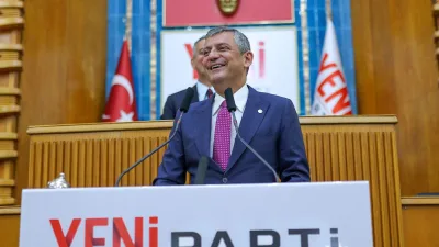 Yeni Parti'de kritik kurultay: İsim ve logo değişebilir