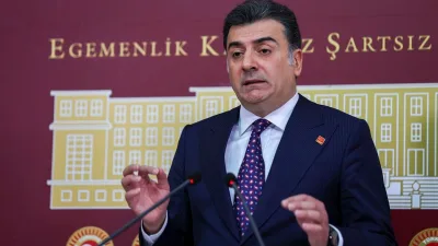 Yeni Partili Zeynel Emre'den eski bakan hakkında flaş borsa iddiası!