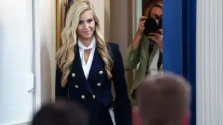 ABD'de yeni Beyaz Saray Sözcüsü Katie Zacharia görevden alındı