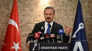 Ağıralioğlu, MHK soruşturmasında tutuklanan 5 ismi memleketin hali olarak değerlendirdi