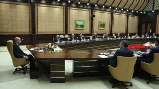 AK Parti'de 'fon krizi' toplantısı: 26 kişilik VİP liste iddiası!