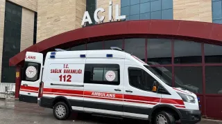 Ankara'da otomobiller kafa kafaya çarpıştı: 3 ölü, 4 yaralı!