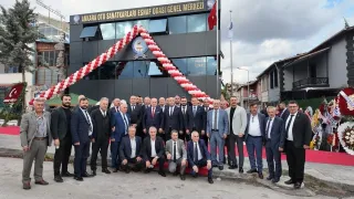 Ankara Oto Sanatkarları Esnaf Odası yeni hizmet binasına kavuştu