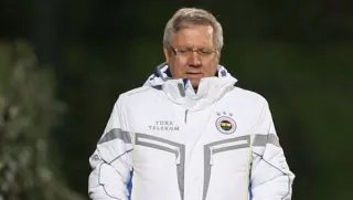 Aziz Yıldırım için zor tercih: Fenerbahçe'de yeni teknik direktör kim olacak?