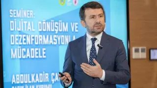 BİK Genel Müdürü Abdulkadir Çay, İstanbul Üniversitesi öğrencileriyle buluştu