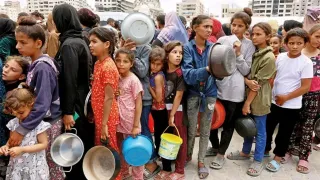 BM'nin kaynakları tükendi: Gazze'de 500 bin kişiye gıda yardımı kesildi!