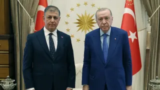 Cemil Tugay'dan bir istifa daha: İlk olarak CHP, ardından Atatürkçü Düşünce Derneği