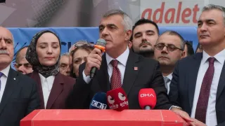 CHP İstanbul İl Başkanı Mehmet Ali Yüksel görevine başladı