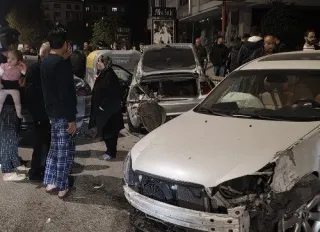 Çorum'da iki otomobil çarpıştı: 4 yaralı