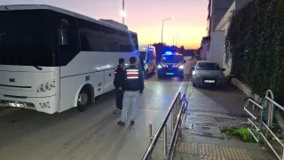 Çukurova Belediyesi operasyonunda gözaltına alınan 49 kişi adliyeye sevk edildi