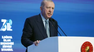 Cumhurbaşkanı Erdoğan, Azerbaycan'ın Bağımsızlık Günü'nü kutladı