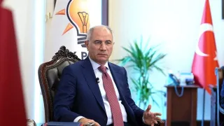 Efkan Ala, yeni anayasayı işaret etti: 'Daha fazla demokrasi'
