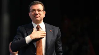 Ekrem İmamoğlu'ndan bağımsız gazetecilere destek çağrısı