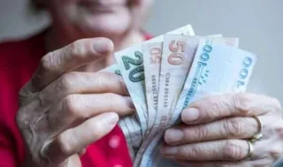 Emeklilik düzenlemesine ilişkin yeni detaylar: 'Müjdeyi Erdoğan verecek'